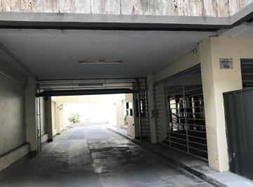 Garage · 14m² · Cochera Z/catedral