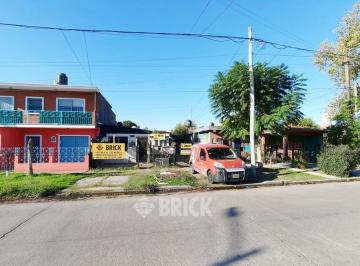 Casa · 375m² · 4 Ambientes · Venta en Block 2 PH S/exp en Lote de 8.66x43.30 m en San Juan Al 1500 - 375 m² Tot