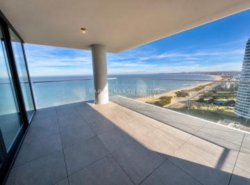Foto1 · Apartamento de 4 Dorm. Frente Al Mar en Torre Venetian, Punta del Este.