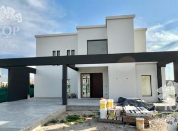 Casa · 270ha · 6 Ambientes · 4 Cocheras · Casa en Venta en El Cantón, Escobar, G. B. a. Zona Norte