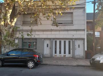PH de 4 ambientes, Monte Castro · Alquilo PH 4 Ambientes con Terraza Propia. 70 m² Cubiertos Mas Terraza de 70 m².