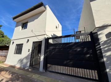 Casa de 4 ambientes, Posadas · Duplex a Estrenar