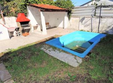 Casa de 5 ambientes, Lanús · Nuevo Precio! Casa en Gran Lote!
