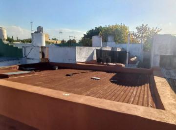 PH de 4 ambientes, Lomas de Zamora · Arenales 1105