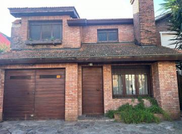 Casa de 4 ambientes, San Isidro · Chalet 4 Ambientes Próximo Av Santa Fe