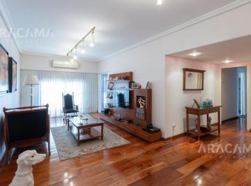 Departamento · 251m² · 7 Ambientes · 2 Cocheras · Departamento en Venta en Lomas de Zamora