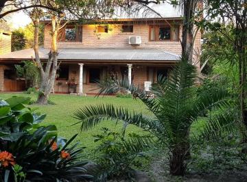 Casa · 290m² · 5 Ambientes · 1 Cochera · Casa en Venta en La Arboleda, Don Torcuato, Tigre