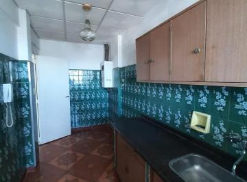 Departamento · 90m² · 5 Ambientes · Departamento - La Capital