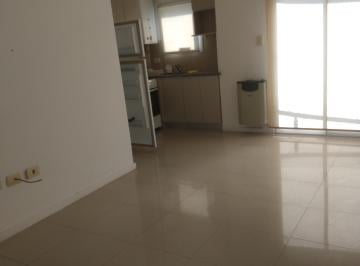 Departamento de 2 ambientes, La Plata · Alquiler Moderno Depto 1 Dormitorio con Balcón - 55 13 y 14
