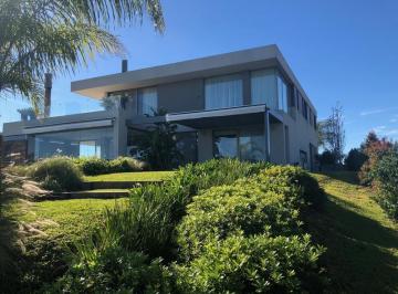 Casa · 500m² · 5 Ambientes · 6 Cocheras · Excelente Casa Moderna en Albanueva, Como Nueva, Gran Calidad, Pileta, Amarra Frente Al Rio