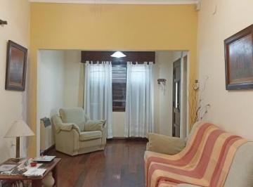Casa · 143m² · 5 Ambientes · Casa en Venta en Santa Fe
