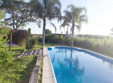 Casa · 80m² · 5 Ambientes · Casa en Venta en Arroyo Aguiar