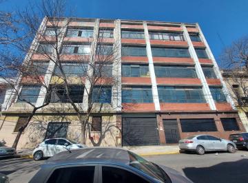 Edificio · 6595m² · Edificio Industrial / Comercial / Depósito de 6.600 m² en Almagro Sur