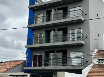 Departamento de 2 ambientes, Esteban Echeverría · Departamento de 2 Amb con Cochera en Pleno Centro de Monte Grande! a Estrenar!