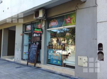 Local comercial · 60m² · 1 Ambiente · 1 Cochera · Local - La Plata