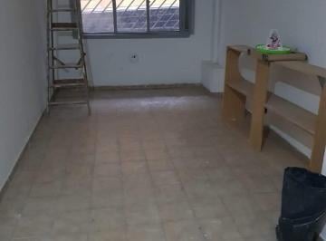 PH de 3 ambientes, Balvanera · Venta PH 3 Ambientes con Terraza Balvanera Moreno 3100