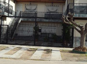 Departamento de 4 ambientes, Neuquén · Alq. Departamento 2 Dorm Pb con Doble Cochera