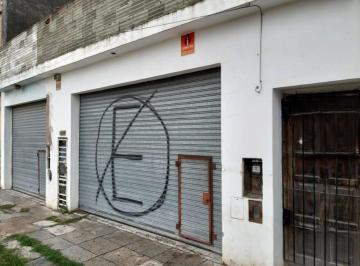 Local comercial · 160m² · Losa de 150 m² con Dos Locales (Con Renta)