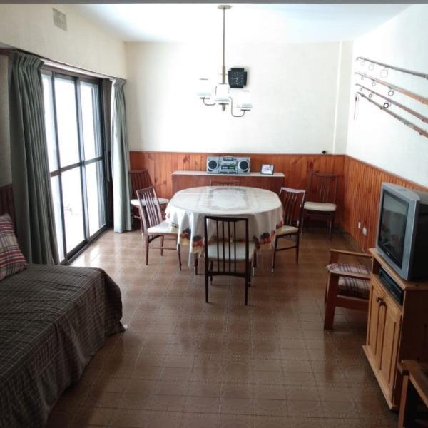 Departamento 4 amb en Venta! French al 3700, pb, barrio La perla