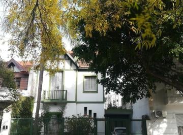 Casa de 6 ambientes, Villa del Parque · Casa a Refaccionar Retasado!
