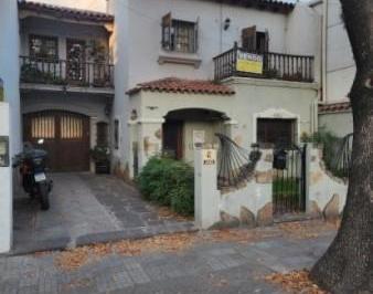 Casa · 555m² · 3 Dormitorios · Dean Funes 470 [ Ser Dueño ]
