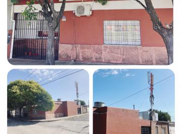 frente casa y dpto · Mariano Balcarce/ Casa y Dpto 1 Dorm - Ambos Desocupados. Inversion Asegurada.