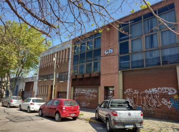 Edificio · 2400m² · Edificio Comercial en Florida - J. B. justo