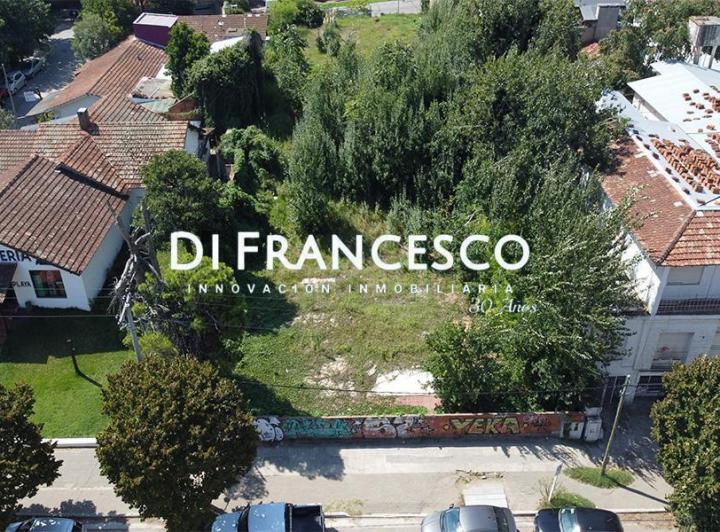 Terreno · 630m²