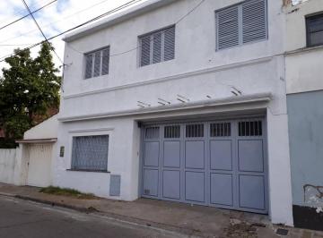Bodega-Galpón · 514m² · Venta Galpón 514 m² en Villa Sarmiento, Morón