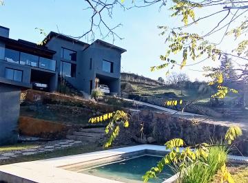 Casa en Venta de 7 ambientes · Casa Principal 3 Amb + 3 Cabañas Para Renta Permanente o Vacacional