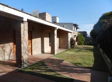 Casa de 4 ambientes, Córdoba · Venta de Casa en Barrio Granja de Funes.