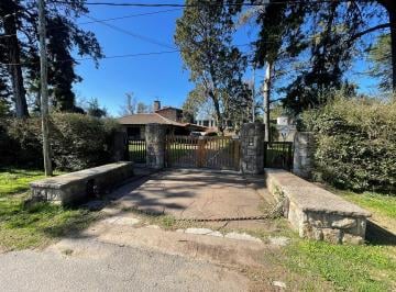Quinta vacacional · 270m² · 5 Ambientes · 1 Cochera · Casa en Venta Ubicado en del Viso, Pilar, G. B. a. Zona Norte