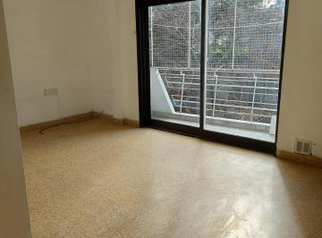 Departamento de 2 ambientes, Floresta · Departamento 2 Amb Frente