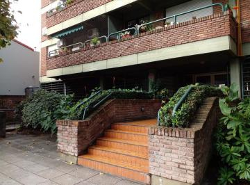 Departamento · 38m² · 2 Ambientes · 1 Cochera · M Av y Est 2 Amb S/luminoso Coch Cub (C/renta)
