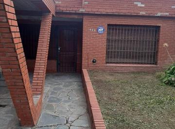 Casa de 4 ambientes, Lomas de Zamora · Casa 3 Ambientes con Cochera Oportunidad Venta Directa!