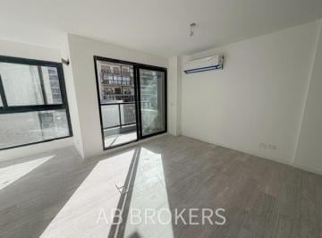 Departamento · 44m² · 2 Ambientes · Venta Dos Ambientes (Sin Dividir) con Toilette Sobre Boulevard Chenaut - Las Cañitas