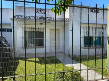 Casa · 90m² · 3 Ambientes · 1 Cochera · Venta Casa 3 Ambientes Jose C Paz