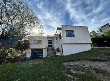 Casa · 120m² · 3 Ambientes · Se Vende Casa en Tanti Cercano a Villa Carlos Paz