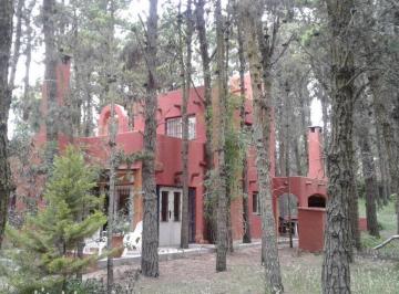 GIA-GI3-2738_2 · Casa en Venta y Alquiler Mar de Las Pampas