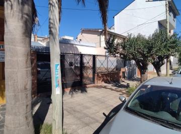 Casa de 3 ambientes, La Matanza · Casa en Venta 3 Ambientes en Ramos Mejía Sur.