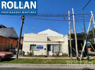 Casa · 215m² · 3 Ambientes · 1 Cochera · Casa 3 Amb con 2 Locales S/lote Propio! a m Parana - Villa Adelina Venta! Oportunidad!