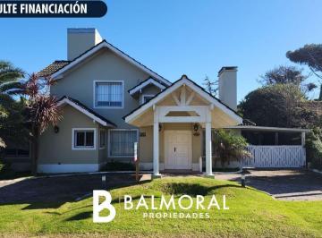 BML-BML-1012_2 · Casa en Zona Norte Pinamar. a 1 Cuadra de La Playa