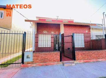Casa de 4 ambientes, Mar del Tuyú · Chalet Amoblado Semi Independiente en Mar del Tuyu 61 N° 595