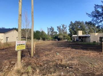 Terreno · 1060m² · Lote en Venta en Colina de Los Padres