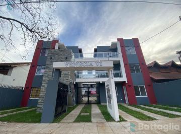 Departamento · 48m² · 3 Ambientes · 1 Cochera · Excelente Departamento de 3amb con Espacio Vehicular y Parrilla!