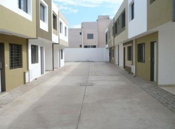 Casa · 90m² · 4 Ambientes · 1 Cochera · Alquiler Duplex 3 Dorm. Housing, Ayres del Botanico, Quebrada de Las Rosas.