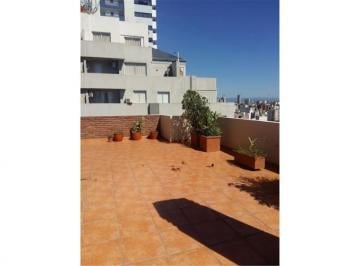 Departamento · 70m² · 3 Ambientes · 1 Cochera · Terraza, Cochera, 2 Dorm., 2 Baños