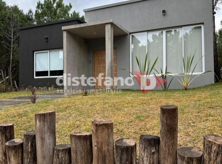 Casa · 230m² · 5 Ambientes