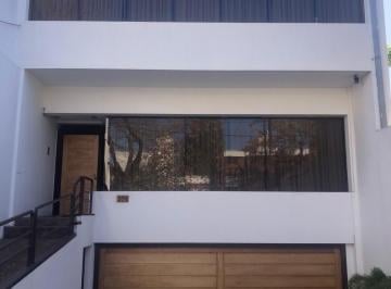 Casa de 6 ambientes, La Plata · Casa en Venta