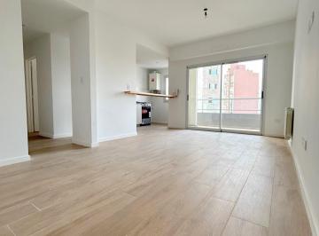 Departamento de 2 ambientes, Lanús · Av Rosales 624 - Semipiso de 2 Amb con Cochera! Categoria - Remedios de Escalada Oeste Lanus